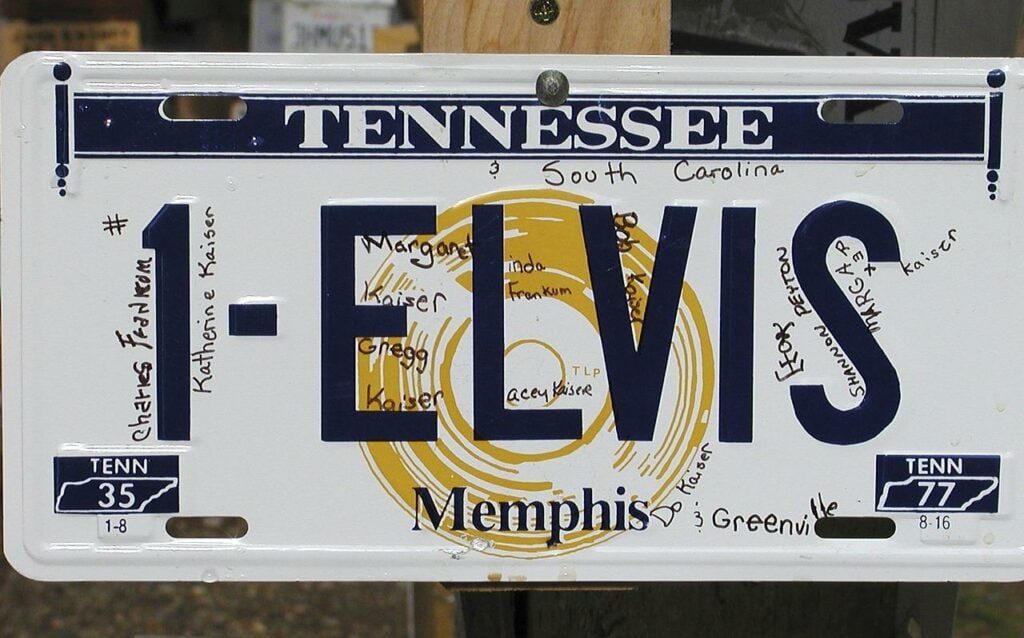 St Louis Missouri Metal Novelty License Plate